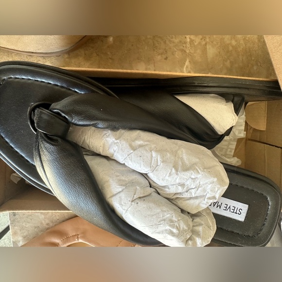 Steve Madden Black Knotted Leather Slides flats sandals - Picture 1 of 2